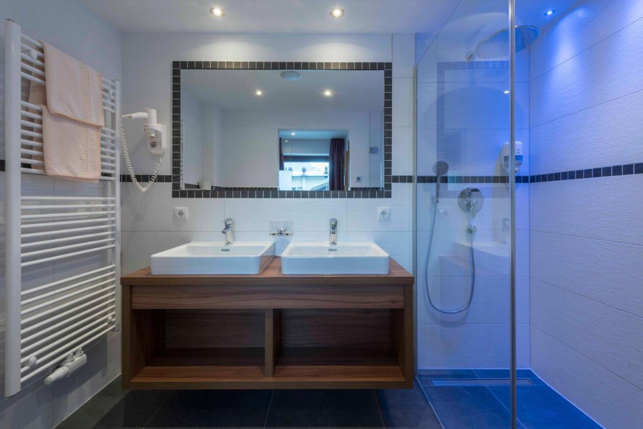 Hotel Neuwirt Zell am Ziller Luaran gambar