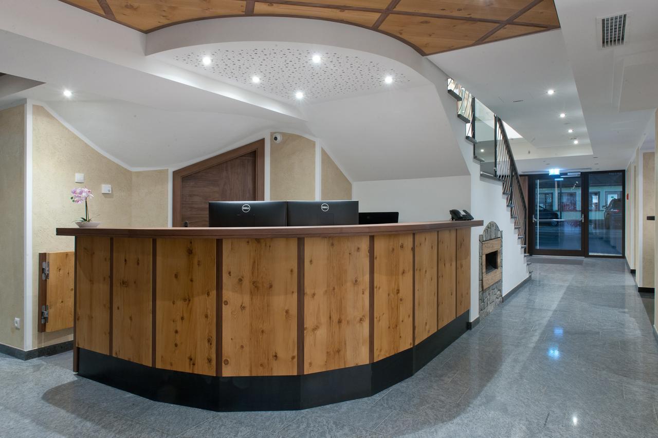 Hotel Neuwirt Zell am Ziller Luaran gambar
