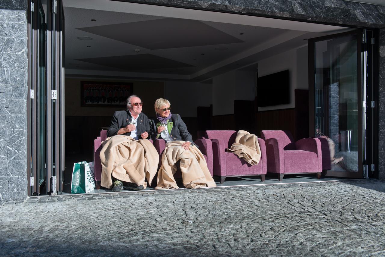 Hotel Neuwirt Zell am Ziller Luaran gambar
