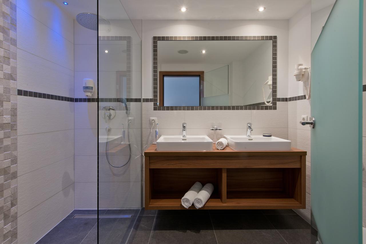 Hotel Neuwirt Zell am Ziller Luaran gambar